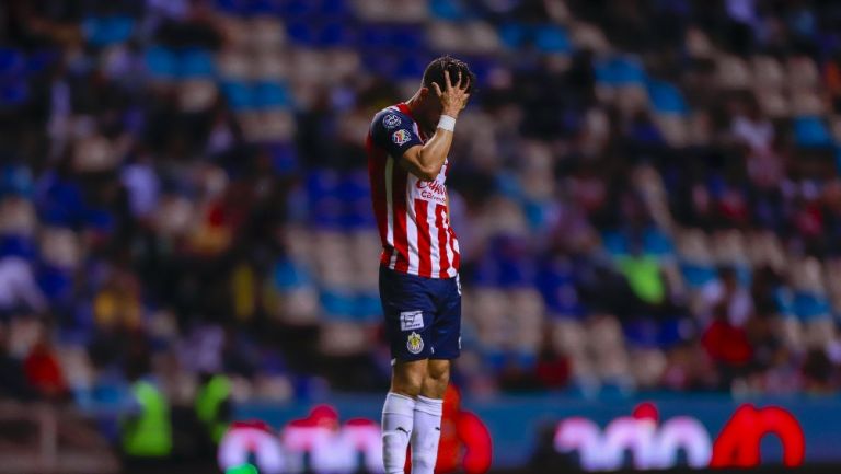 Jesús Molina durante un partido con Chivas