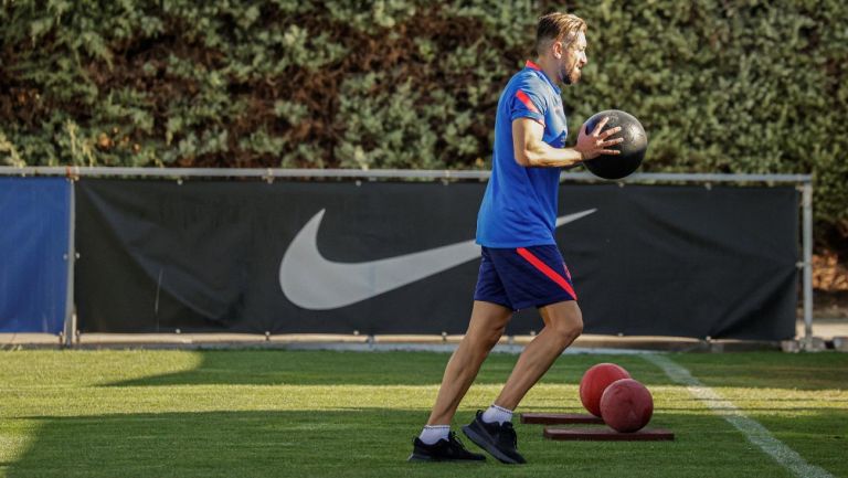 Héctor Herrera durante entrenamiento con el Atlético de Madrid