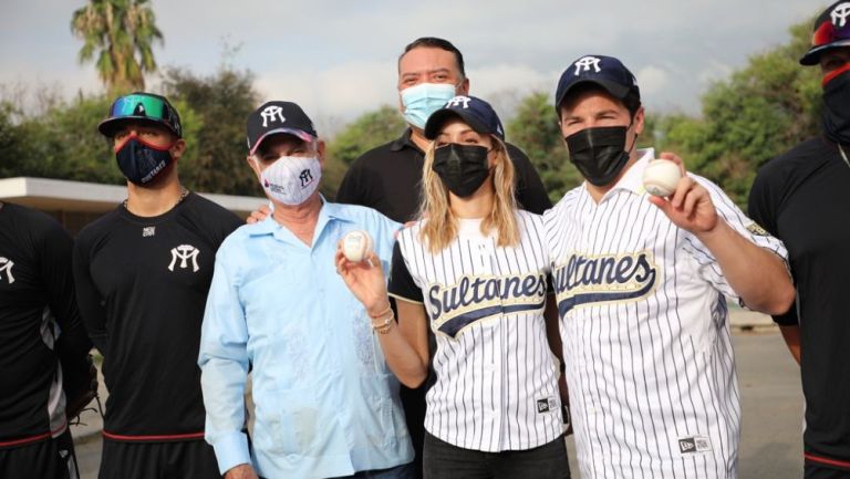 Sultanes de Monterrey apoyó en restauración de una escuela en Nuevo León