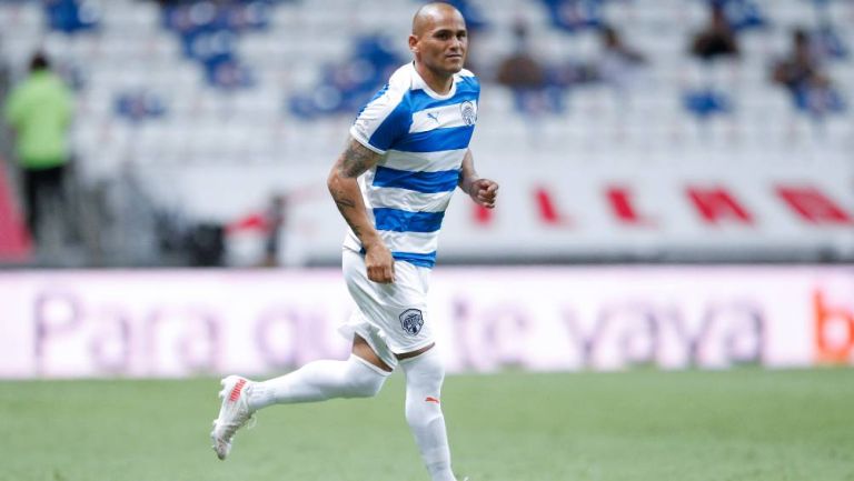 Humberto Suazo Se Quedó Sin Narradores En Su Debut Por El Sismo