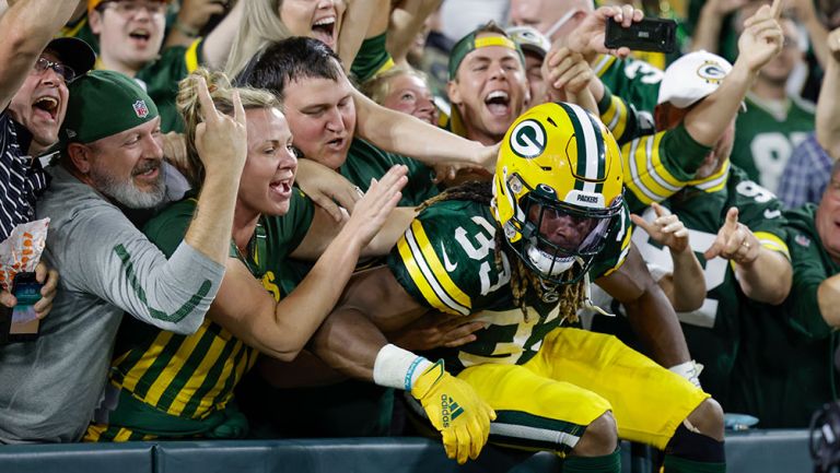 Aaron Jones perdió collar con cenizas de su padre celebrando un touchdown