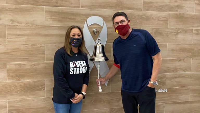 Ron Rivera en el Inova Schar Cancer Institute