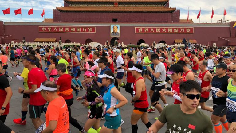 Acciones en el Maratón de Pekín