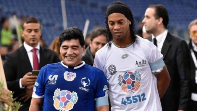 Maradona, Pelé y Ronaldinho alegrarán a los mineros atrapados en Chile