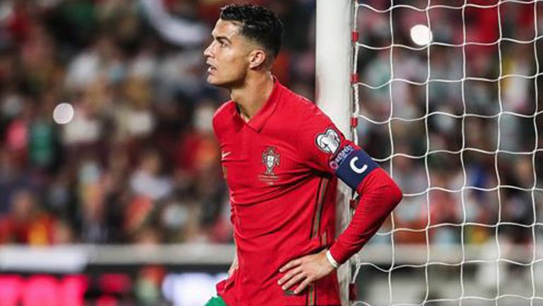 Cristiano Ronaldo se lamenta