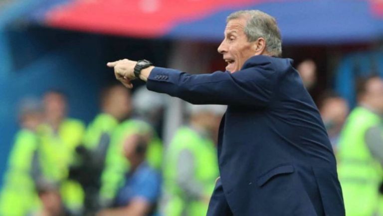 Óscar Washington Tabárez como técnico de Uruguay