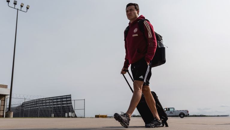 Erick Torres durante un viaje con el Atlanta  