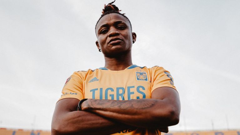 Uchenna Kanu llega a Tigres