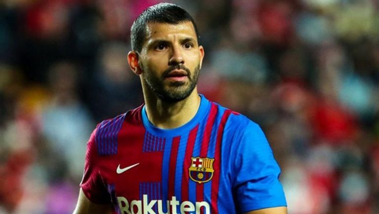 'Kun' Agüero, en acción con el Barça