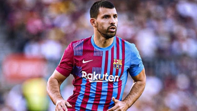 Sergio 'Kun' Agüero jugando partido con el Barcelona