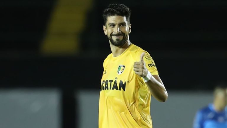 Eduardo Herrera en un partido con Venados