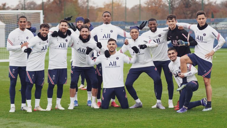 Jugadores del PSG tras un entrenamiento 