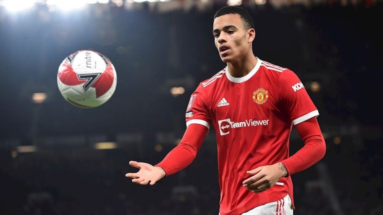 Mason Greenwood durante un partido con el United