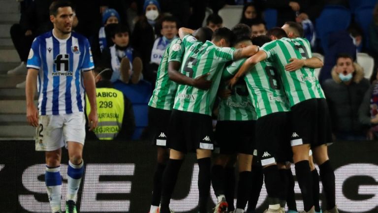 Betis celebra frente a la Real Sociedad