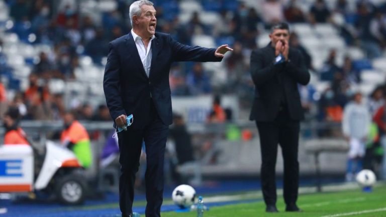 Javier Aguirre con Rayados