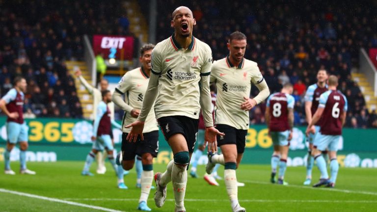 Fabinho celebrando gol con el Liverpool ante Burnley