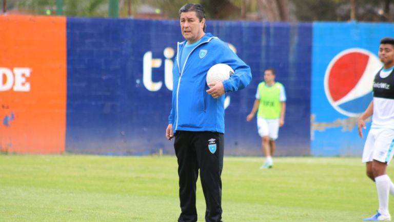 Luis Fernando Tena: El Flaco debutará como técnico de Guatemala ante Cuba y Haití