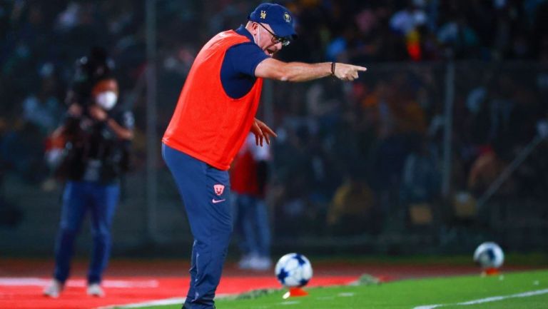 Andrés Lillini, técnico de Pumas