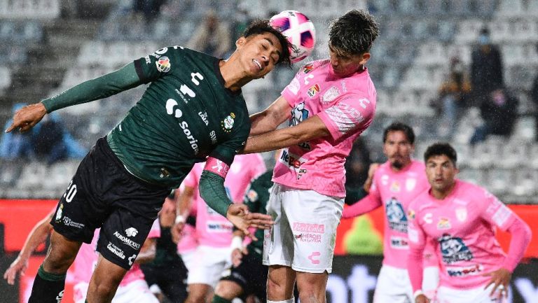 Santos y Pachuca en su último enfrentamiento 