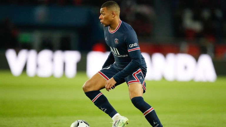 Kylian Mbappé se lució en el juego de este domingo