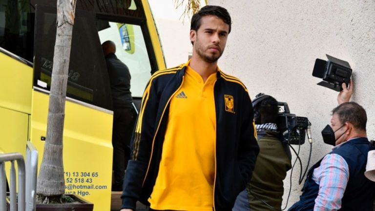 Diego Reyes previo a un partido de Tigres