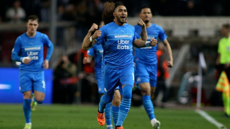 Dimitri Payet celebra con el Olympique