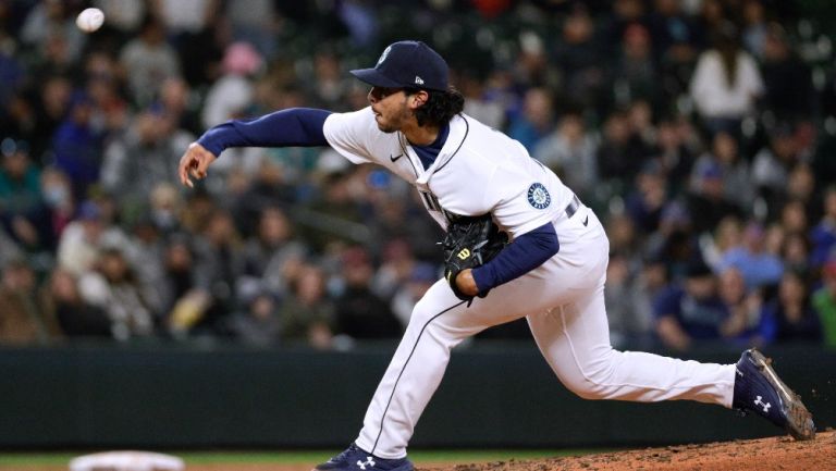 Andrés Muñoz: Consiguió su primer salvamento de la temporada con los Mariners