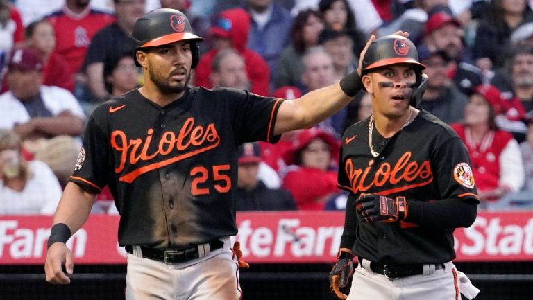 Ramón Urías: Anotó y produjo carrera en remontada de Orioles ante Angels