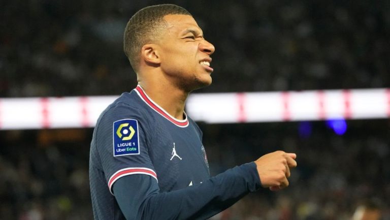 Mbappé en un partido del PSG