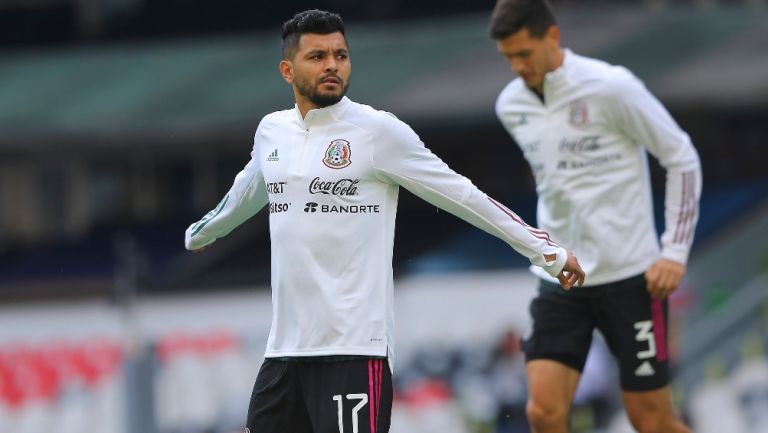 Tecatito Corona previo a un juego de México en el Azteca