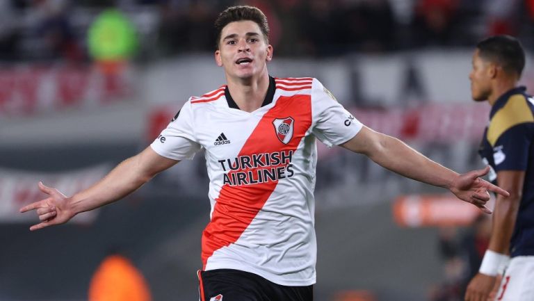 Copa Libertadores: Julián Álvarez marcó seis goles en victoria de River Plate