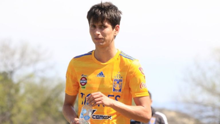 Jürgen Damm en un partido de Tigres Sub 20