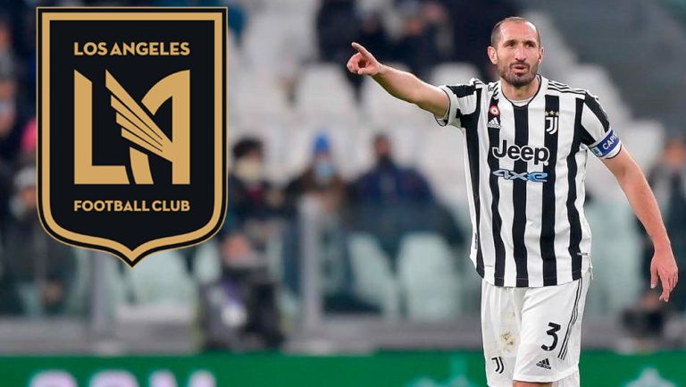 Chiellini, en acción con la Juventus