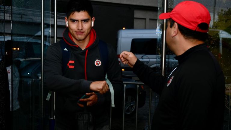 Vladimir Loroña sería jugador de los felinos