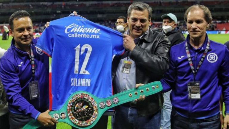 Cruz Azul recibió el cinturón del CMB 