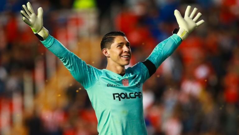 Hugo González en un partido de Necaxa