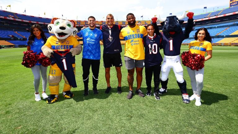 Tigres: Houston Texans visitó al equipo felino en el Volcán