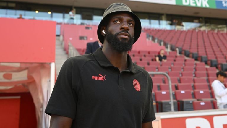 Bakayoko previo a un partido de Milan