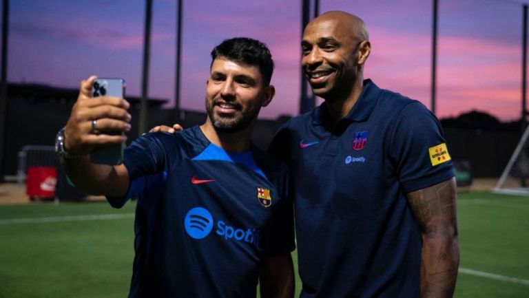 Henry y Agüero estuvieron presentes en la práctica