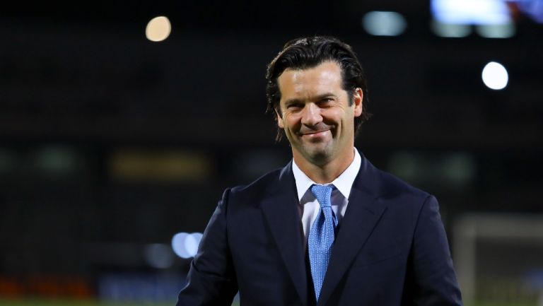 Santiago Solari durante un partido con América