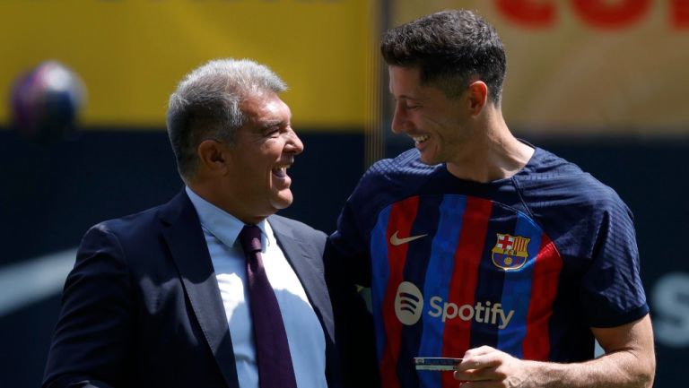 Laporta y Lewandowski en su presentación 