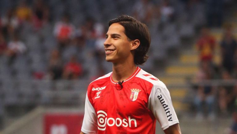 Diego Laínez apunta a debutar en el Braga