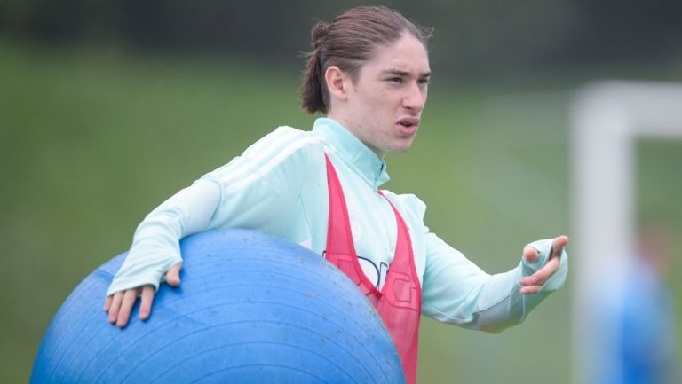 Marcelo Flores en entrenamiento con Real Oviedo