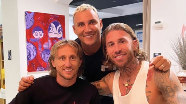 Modric de visita en la casa de Sergio Ramos