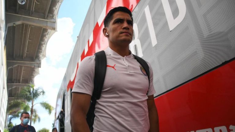 Jesús Sánchez previo a un partido de Chivas