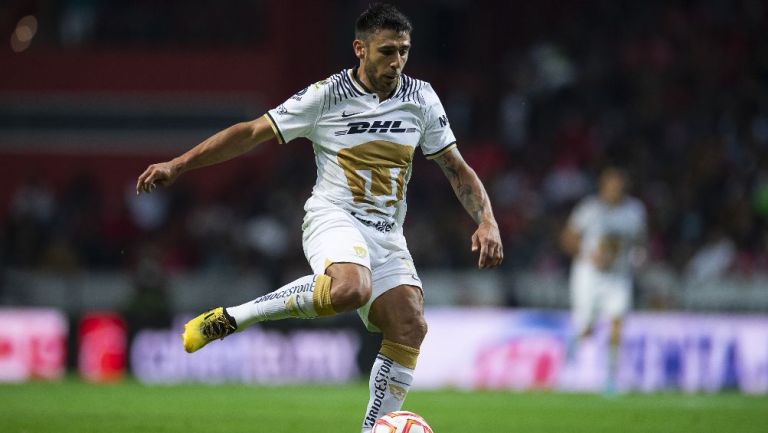 Eduardo Salvio, delantero de los Pumas