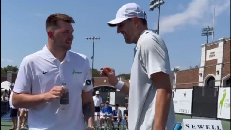 Doncic y Nowitzki fueron parte del encuentro amistoso