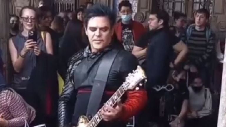 Richard Kruspe, guitarrista de Rammstein, en el Zócalo