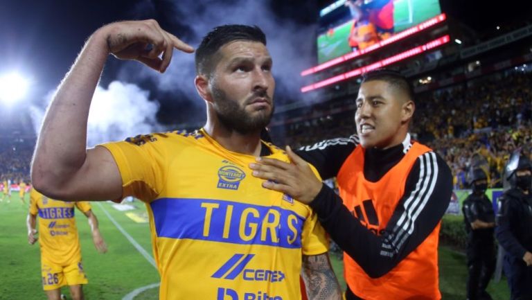 Gignac hizo la diferencia y llevó a su club a los 4tos