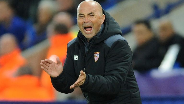 Jorge Sampaoli durante el partido contra Leicester 